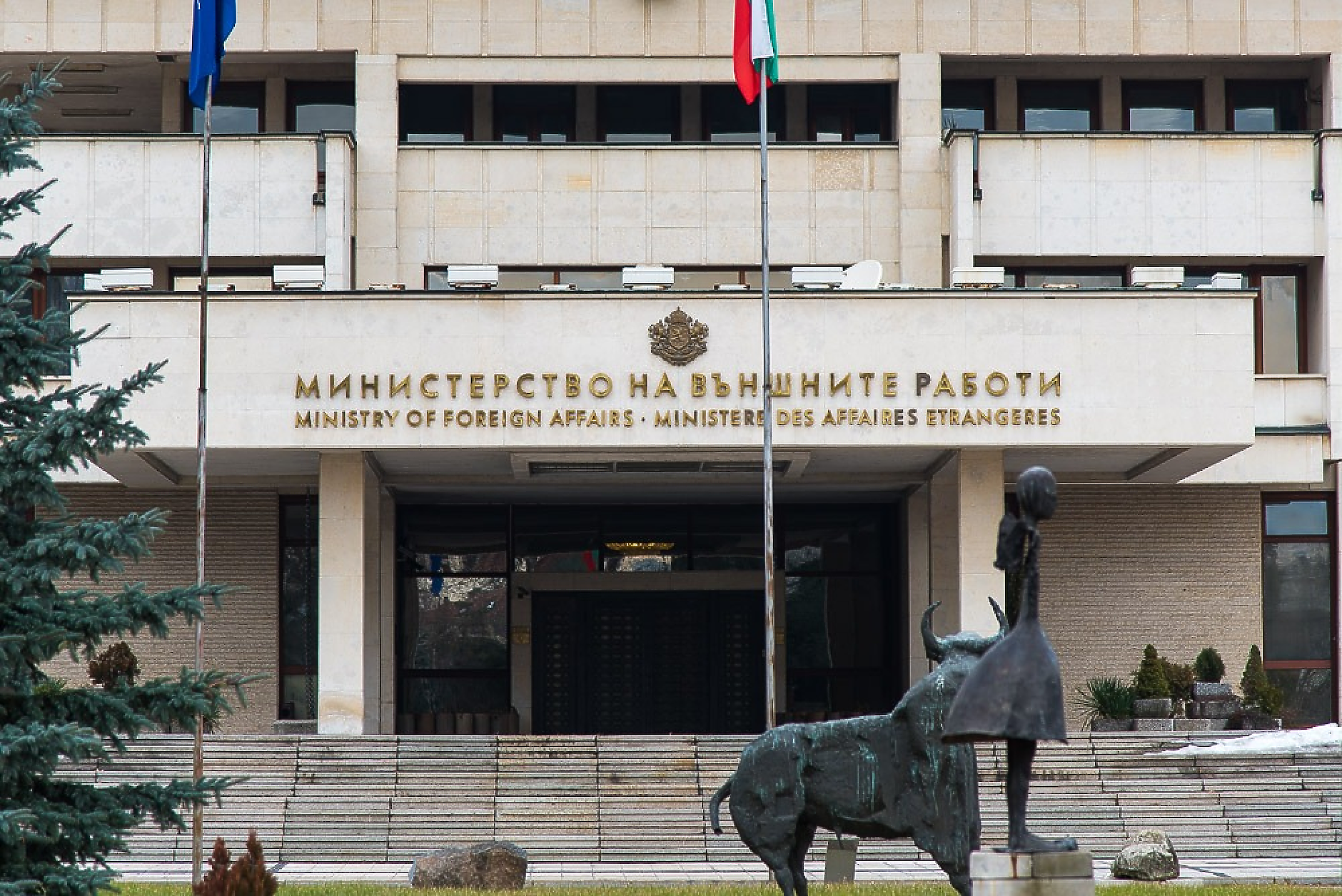 Външно предупреди българите в Германия да избягват квартали с арабско присъствие