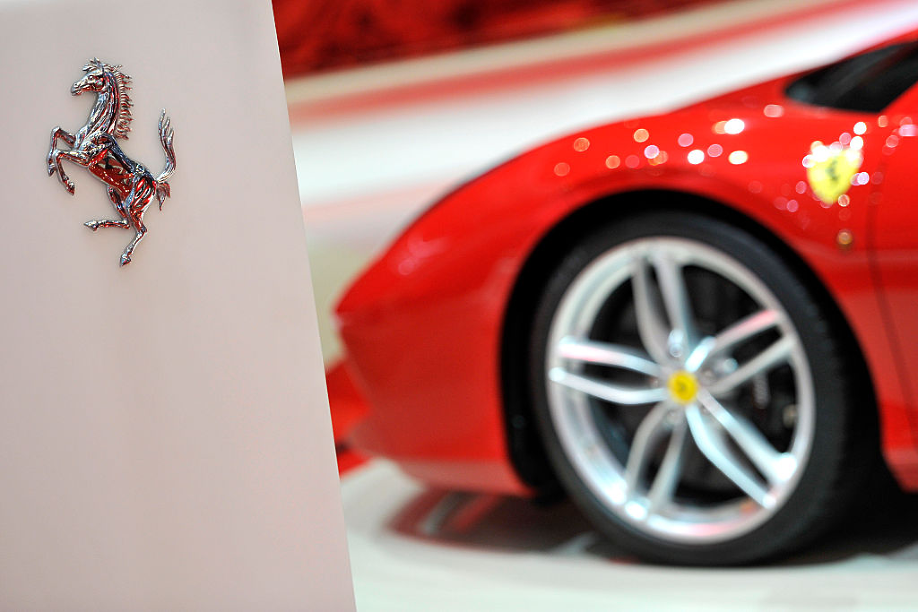 В САЩ вече може да си купите Ferrari с криптовалута