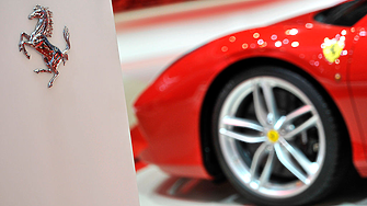 В САЩ вече може да си купите Ferrari с криптовалута