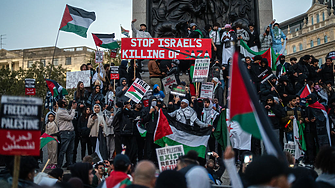 Хиляди демонстранти изразиха подкрепата си за палестинците в редица градове във Великобритания