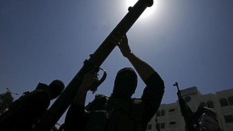Палестинското радикално ислямистко движение Хамас обяви война на Израел Това