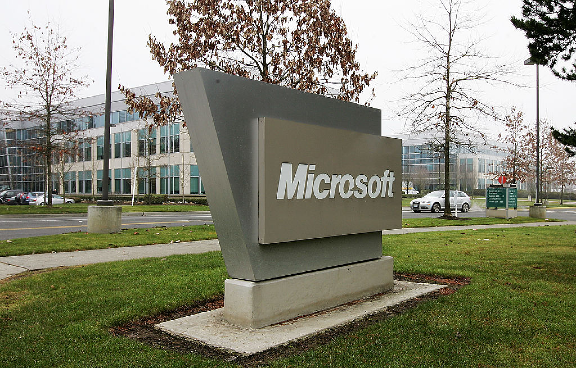 Американската данъчна служба търси $29 млрд. от Microsoft  