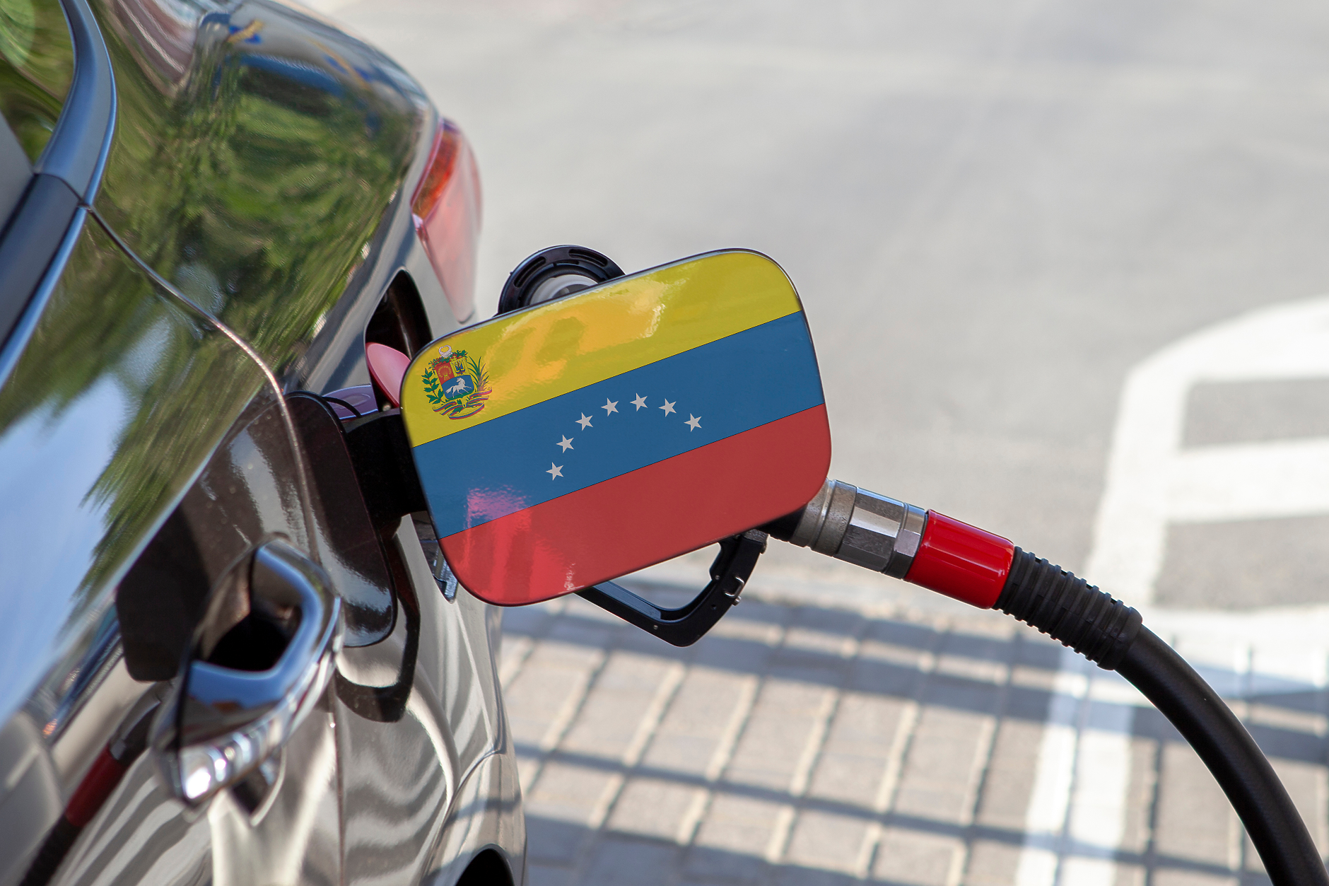 САЩ прекратиха санкциите срещу петролния и газовия сектор на Венецуела