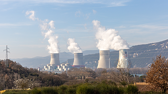 Прогноза: Мека есен в Европа и подновено доверие в ядрената енергетика намаляват рисковете за зимата