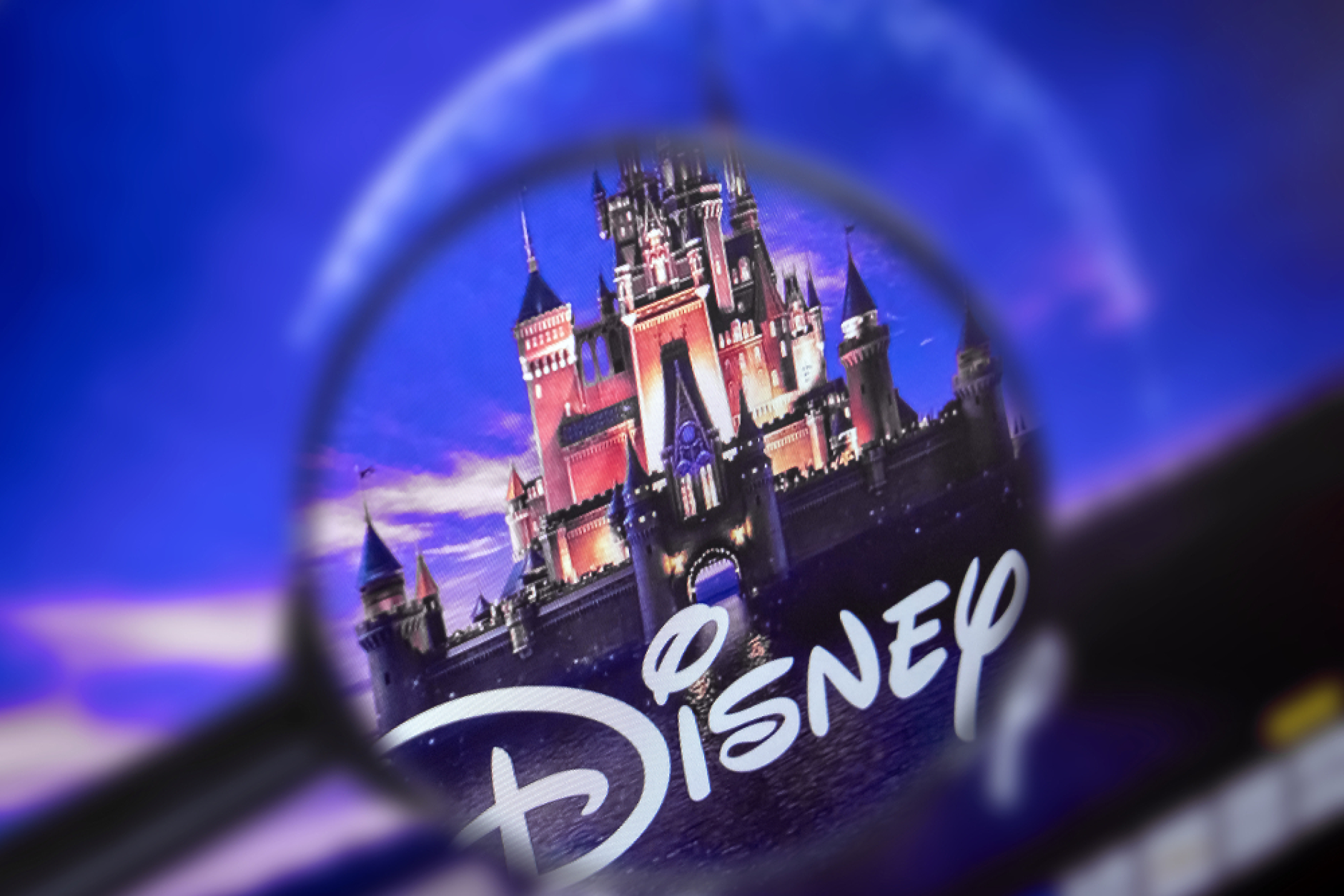 Disney  обмисля да продаде индийския си бизнес на конгломерата Reliance