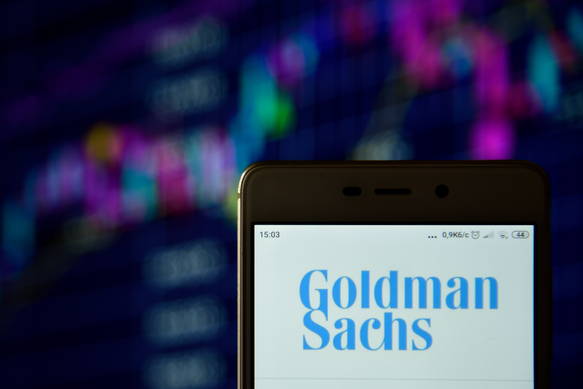 Goldman Sachs продава платформата си за потребителско кредитиране на група инвеститори