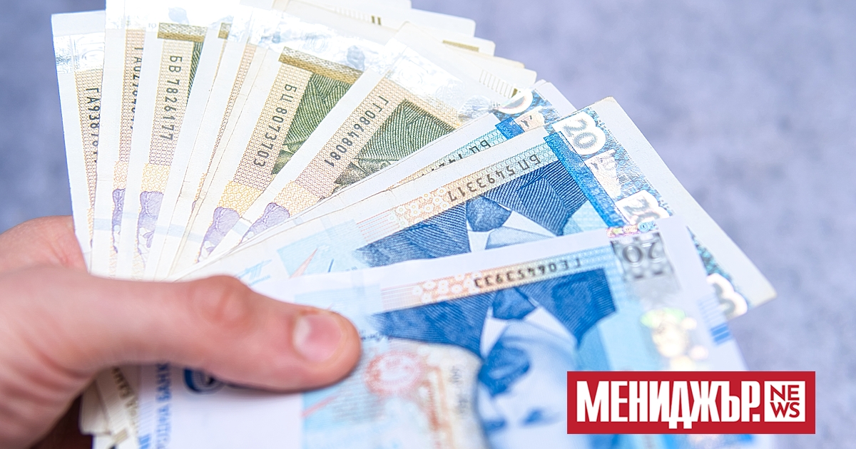 Минималната работна заплата става  933 лв. от 1 януари 2024 г.,