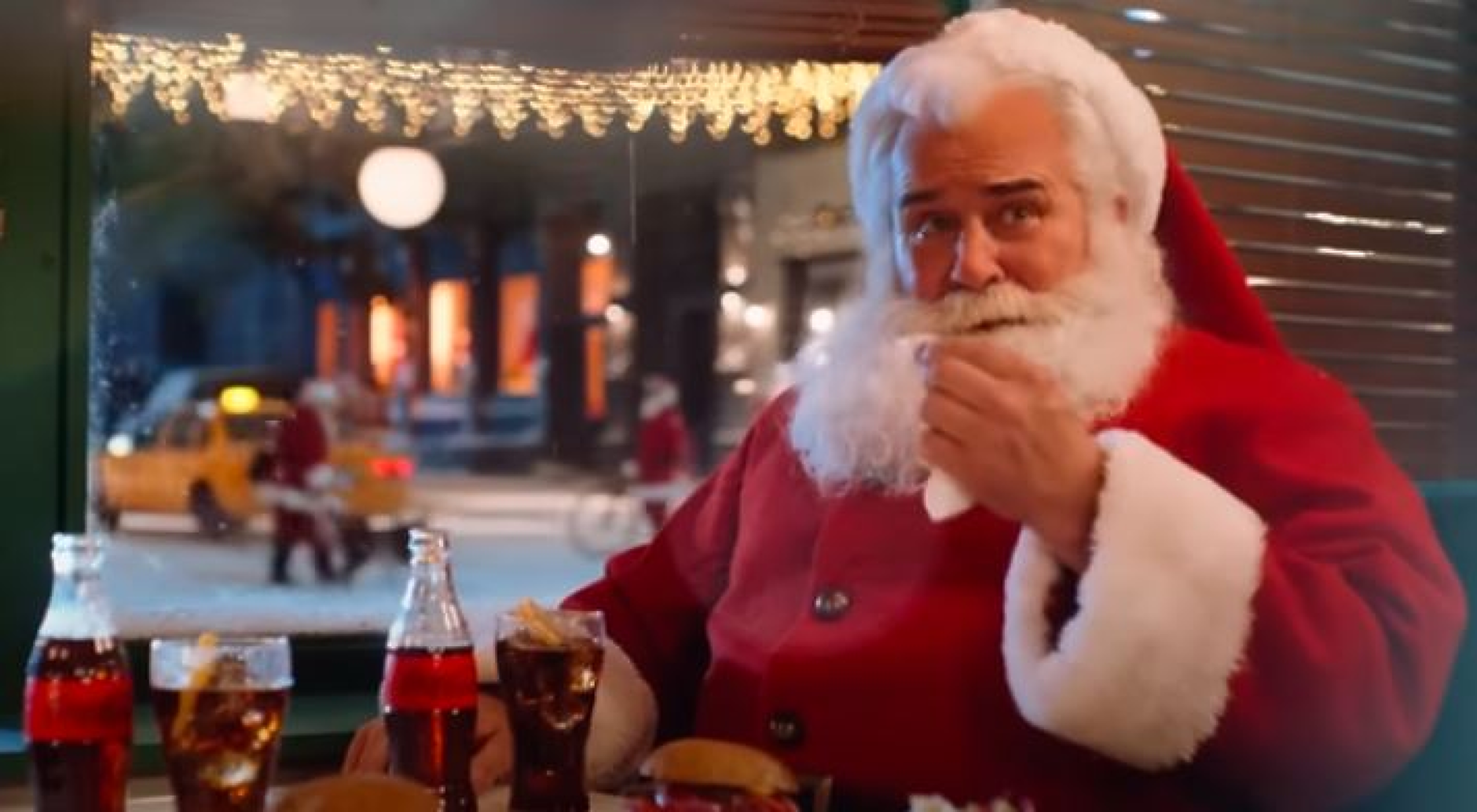Свят, в който всеки е Дядо Коледа - новата празнична реклама на Coca-Cola (Видео)