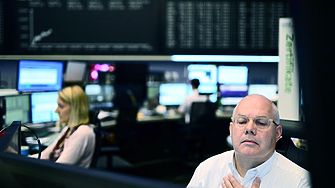 Европейските акции откриха седмицата със силно представяне подсилени от спада
