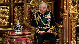 Крал Чарлз III с първо тронно слово в парламента, похвали правителствен законопроект