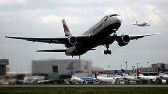 Авиокомпании обмислят поскъпване на билетите заради увеличени такси за въздушен контрол във Великобритания