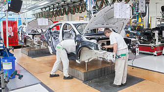 Ръководителите на компании от германската автомобилна индустрия отчитат влошаване на