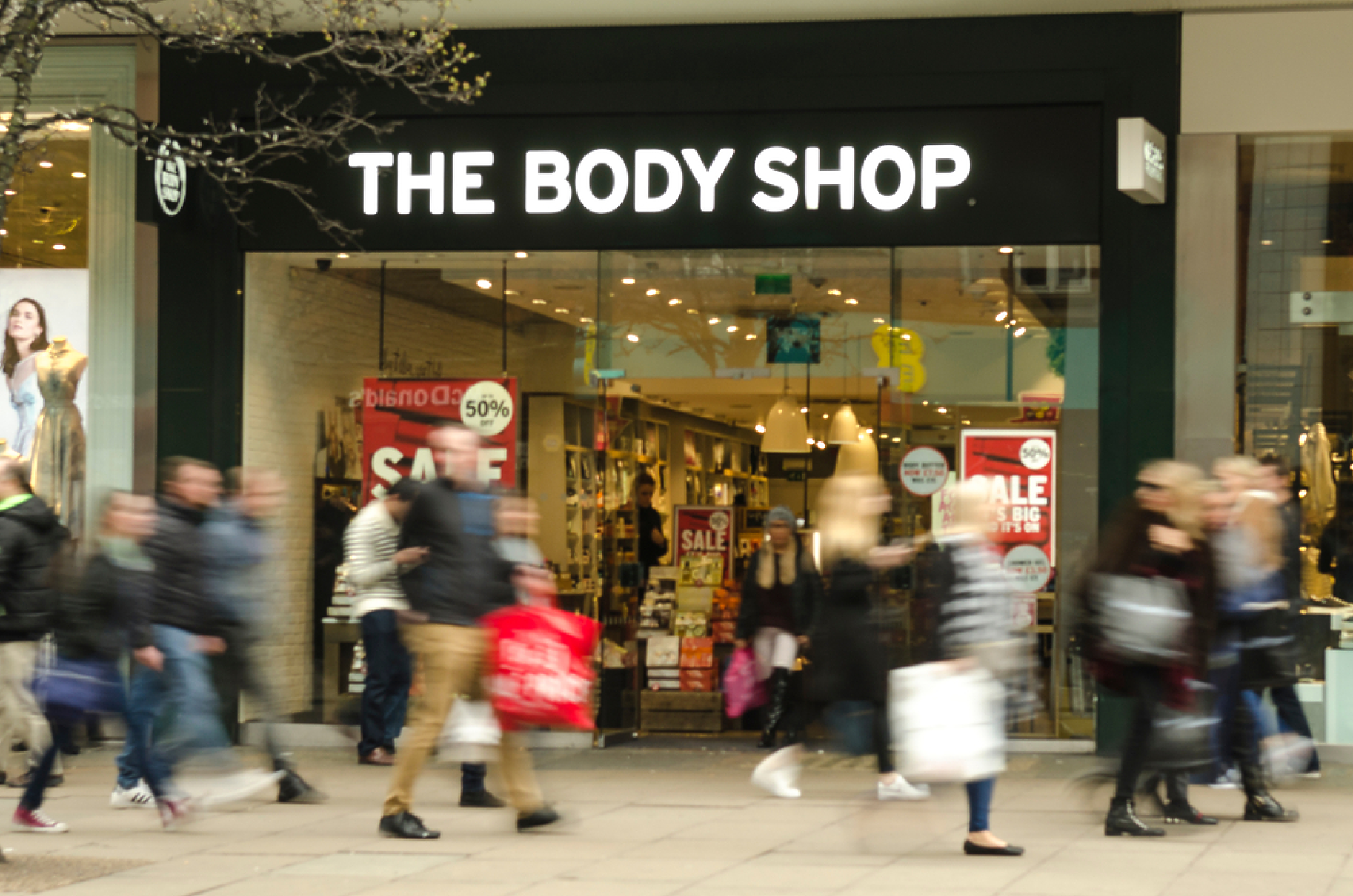 Aurelius преговаря за закупуването на The Body Shop