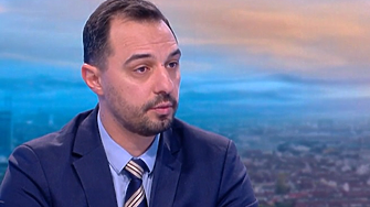 Богдан Богданов: Ако се наложи, държавата е готова да поеме управлението на рафинерията в Бургас