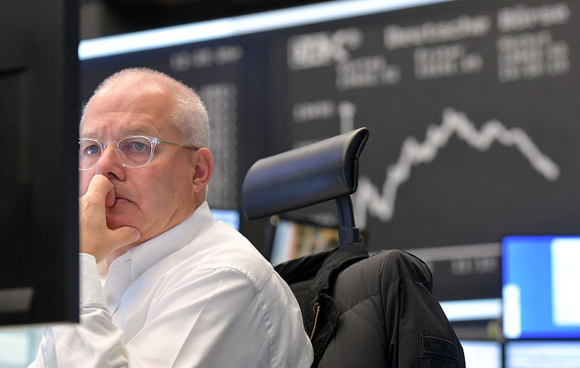 Европейските акции тръгнаха надолу след три дни на ръст*