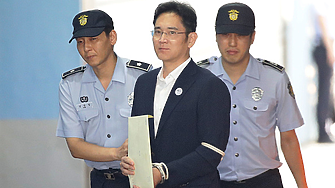 Прокуратурата в Южна Корея иска 5 г. затвор за шефа на Samsung по дело за сливане и облагодетелстване