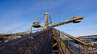 Очертава се дефицит на желязна руда до края на 2023 г  поради