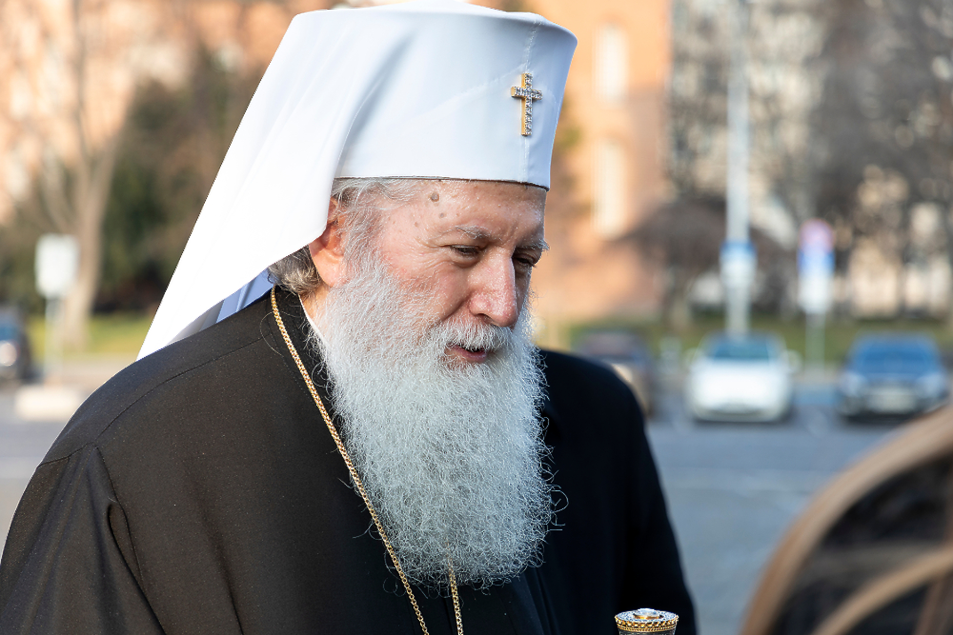 Патриарх Неофит във ВМА с белодробно заболяване, Св. Синод призова към молитви за него