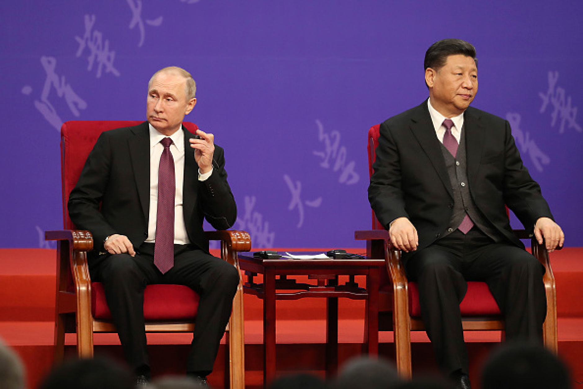 Путин и Си Дзинпин са сред финалистите за Личност на годината на сп. „Тime“