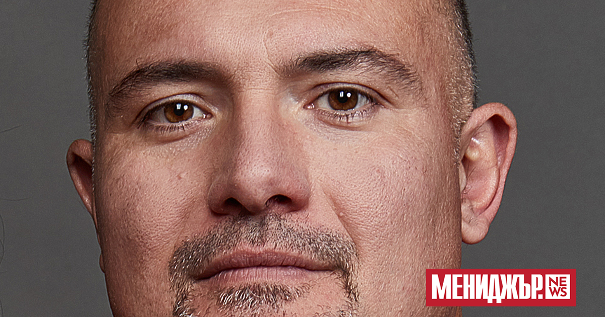 Красимир Кръстев-Ломски е автор на изящните наградни статуетки, връчвани на