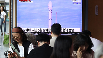 Двете Кореи са в надпревара за изстрелване на шпионски сателит до края на месеца