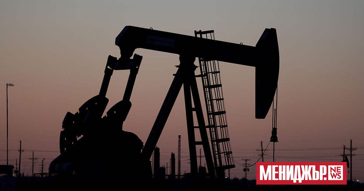 Цените на петрола останаха почти без промяна в ранната търговия