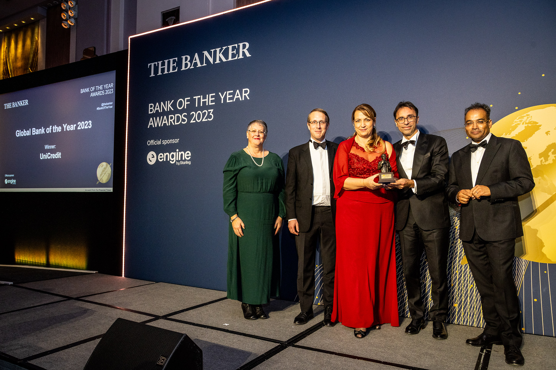 УниКредит Булбанк спечели наградата на The Banker „Банка на годината в България“ 