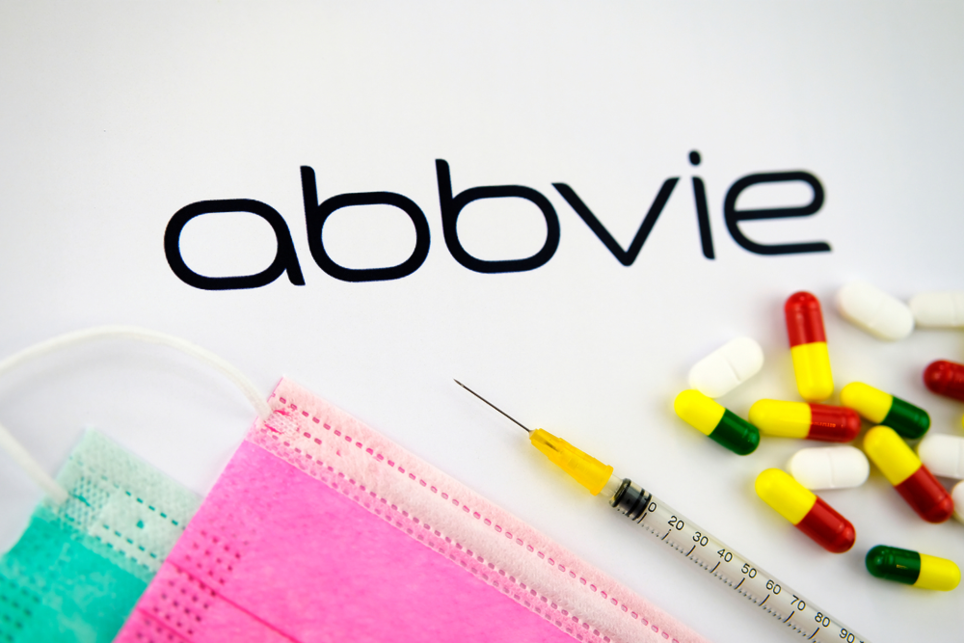 Фармацевтичната компания AbbVie купува за $10,1  млрд. разработчик на лекарства за рак 