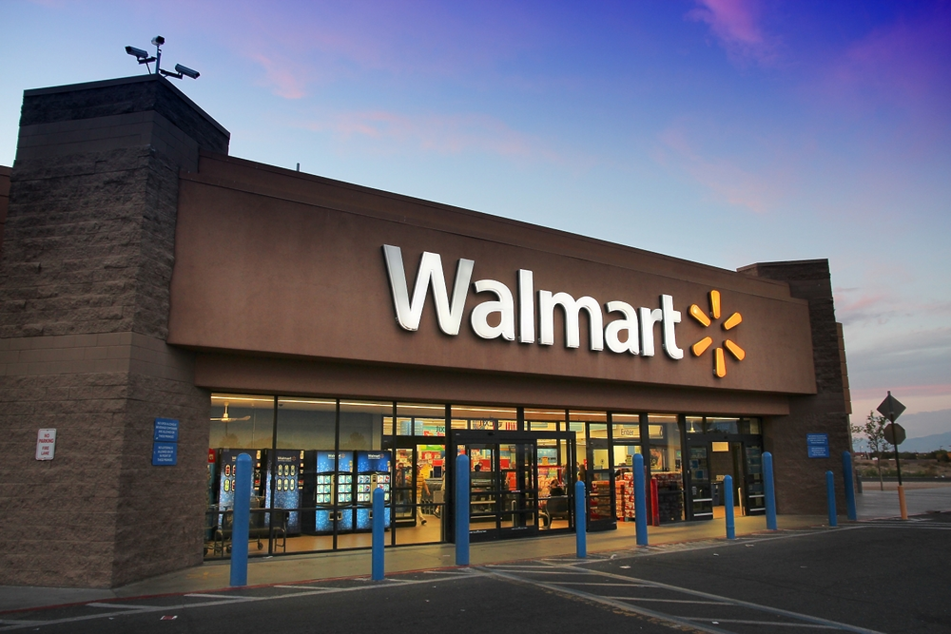 Walmart спира рекламите в социалната платформа X
