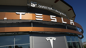 Датските докери ще подкрепят стачката на работниците на Tesla в Швеция
