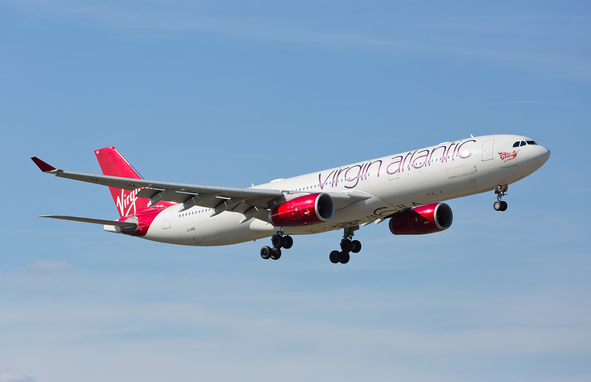 Самолет на   Virgin Atlantic извърши първия си трансатлантически полет с екогориво