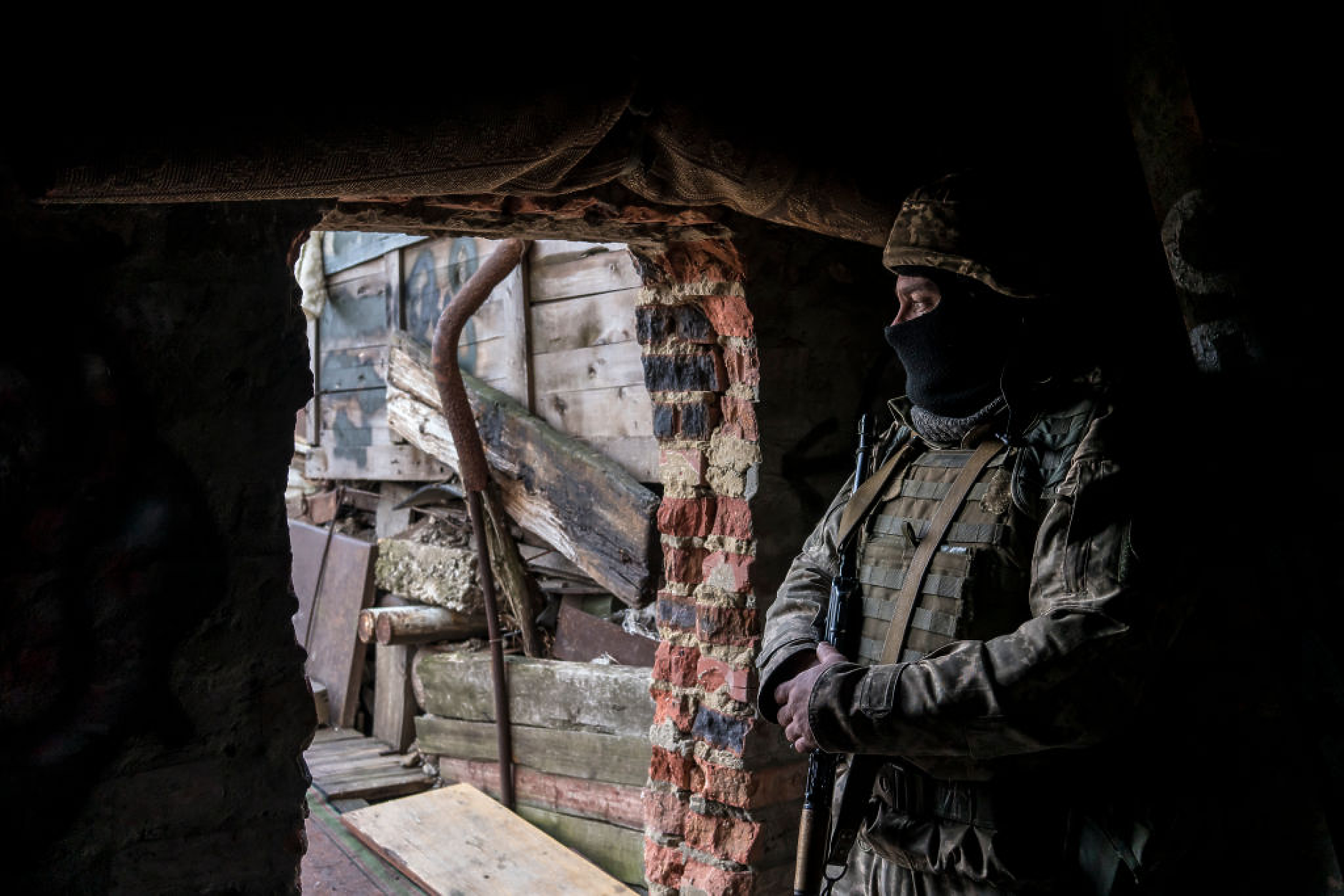 Украйна сигнализира за преминаване към отбрана, анализаторите се питат дали „неуспешната контраофанзива“ е приключила