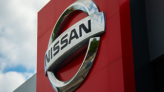 САЩ започват разследване на над 450 000 автомобила Nissan заради проблеми с двигателите