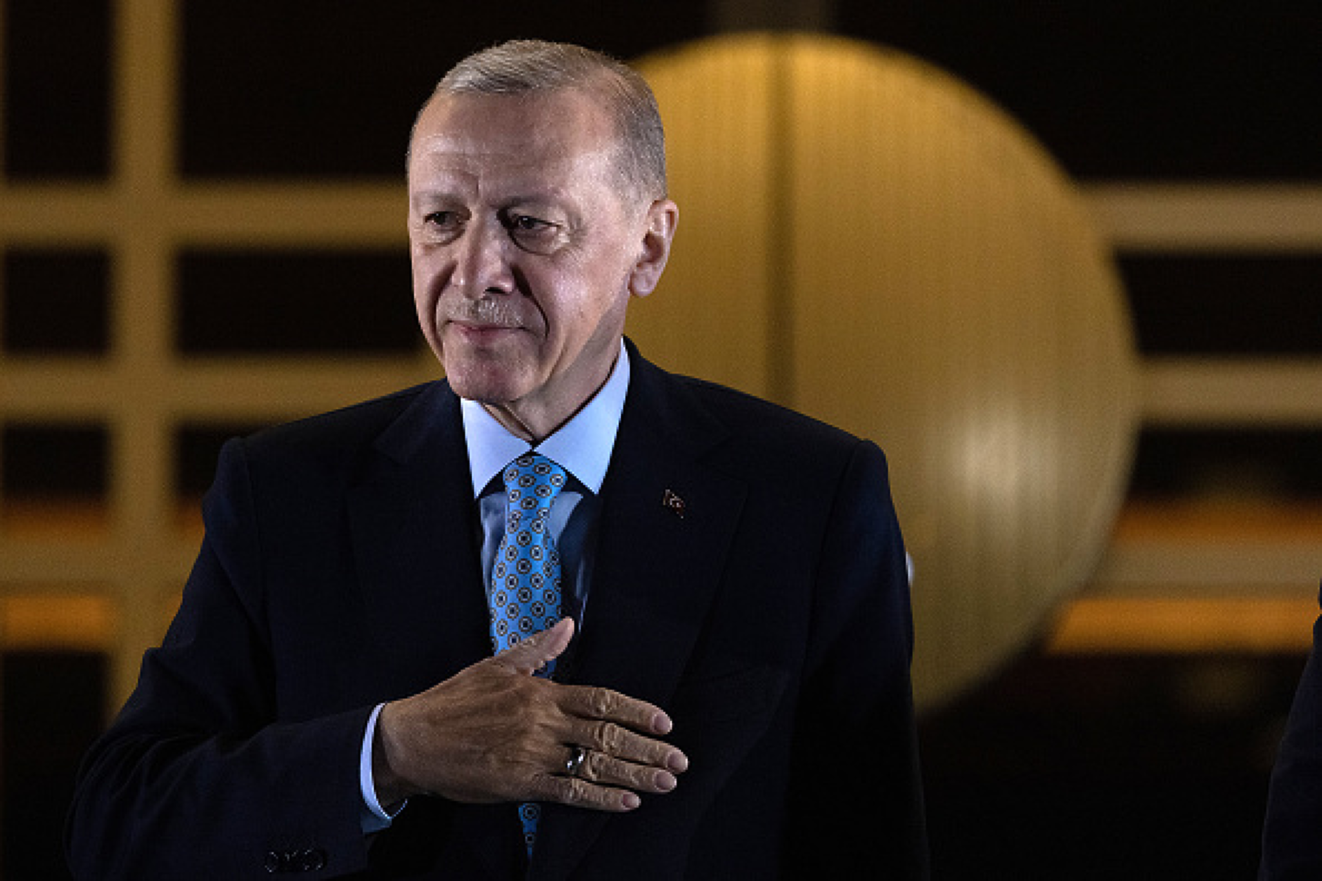 Турция и Гърция оставят отворени каналите за диалог на високо ниво след срещата Ердоган - Мицотакис