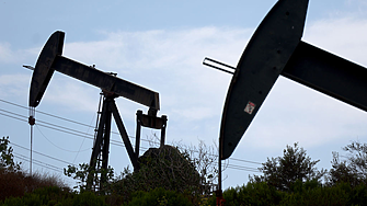 Цените на петрола се повишават на фона на покупки за стратегическия резерв на САЩ
