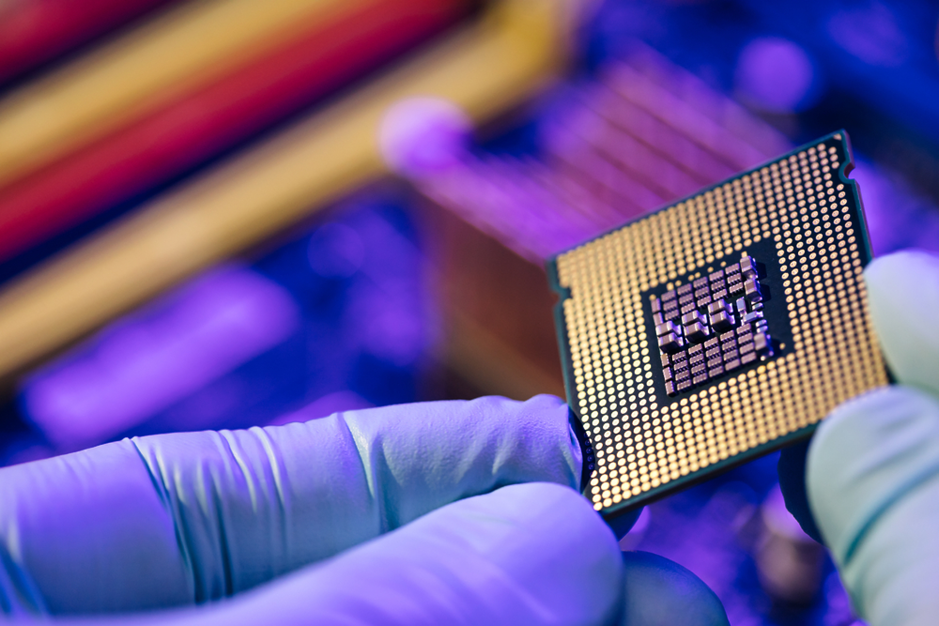 Samsungn и ASML ще инвестират 760 млн. долара в завод за чипове в Южна Корея