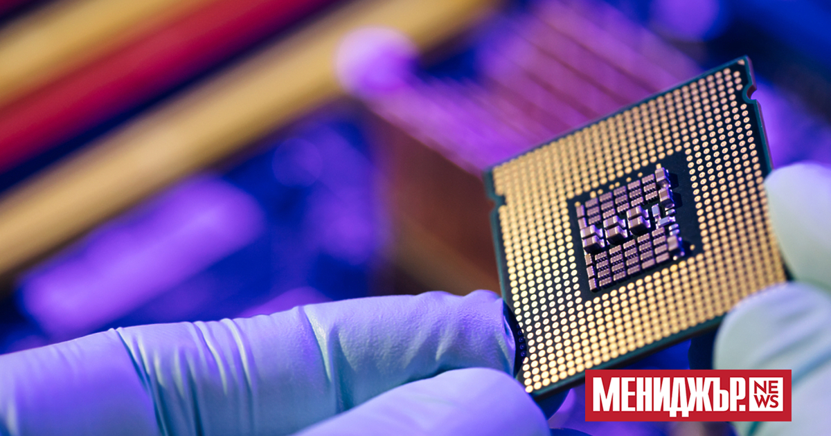 Нидерландският доставчик на оборудване за производство на чипове ASML ще
