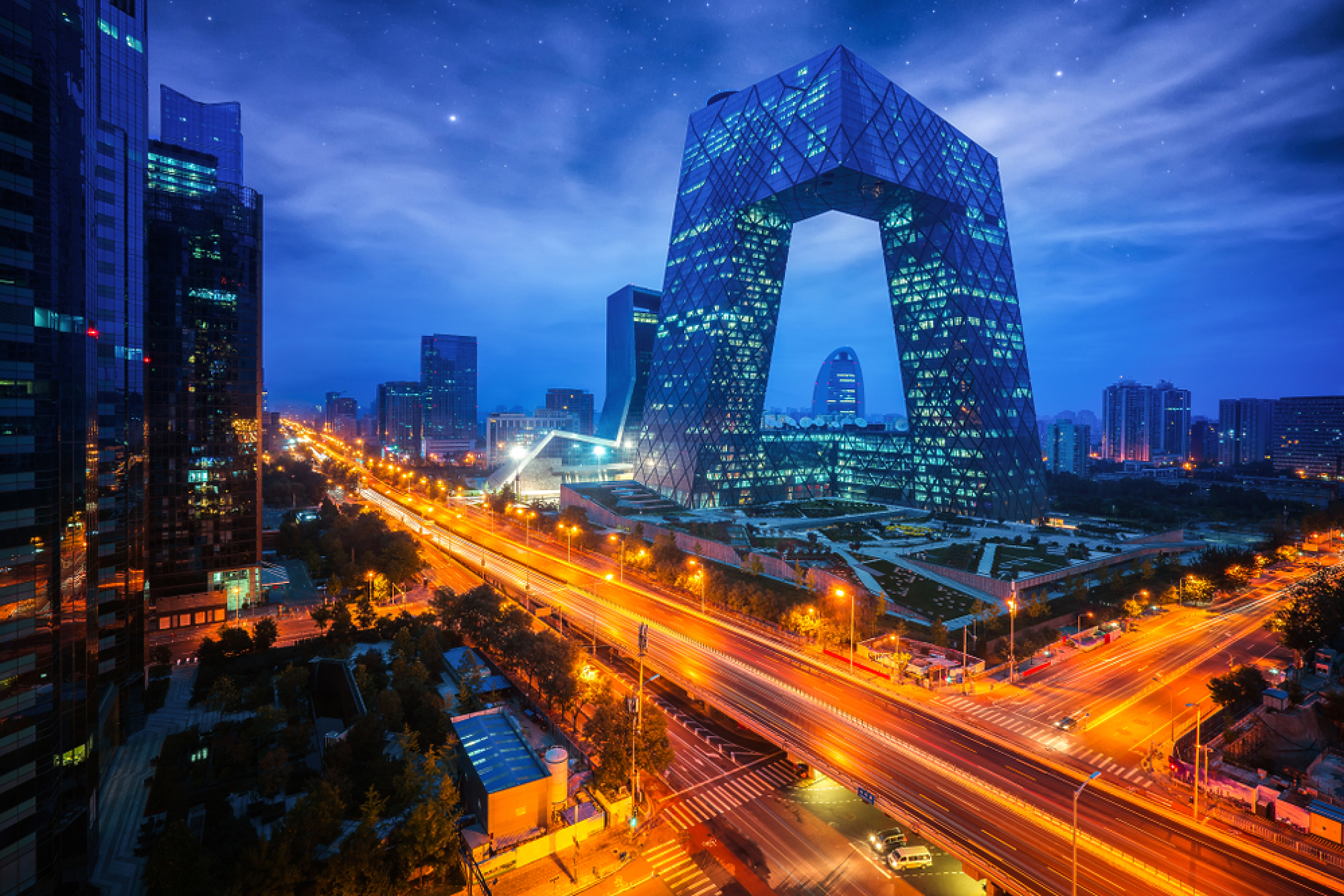 Китай публикува правила за надзор и управление на небанкови платежни институции