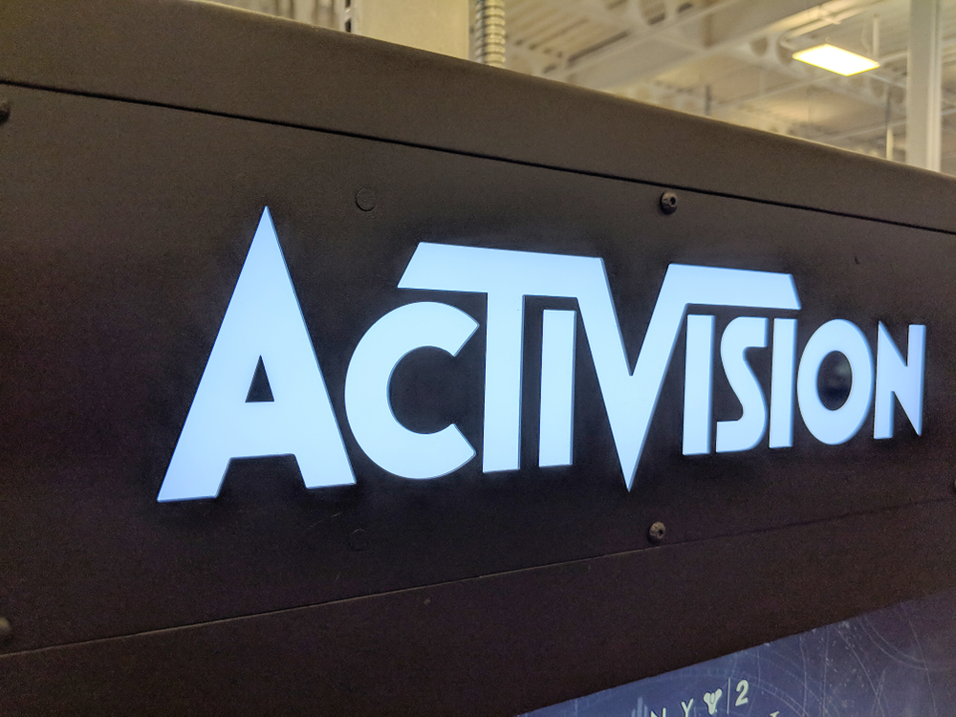 Activision ще плати 50 млн. долара за уреждане на съдебно дело за дискриминация на работното място