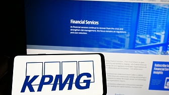 KPMG планира да слее дейността си във Великобритания и Швейцария