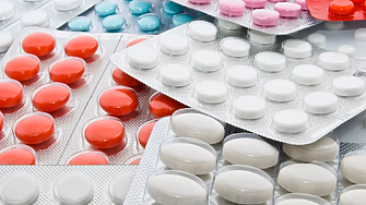 Лекарите отново могат да изписват антибиотик на хартиена рецепта