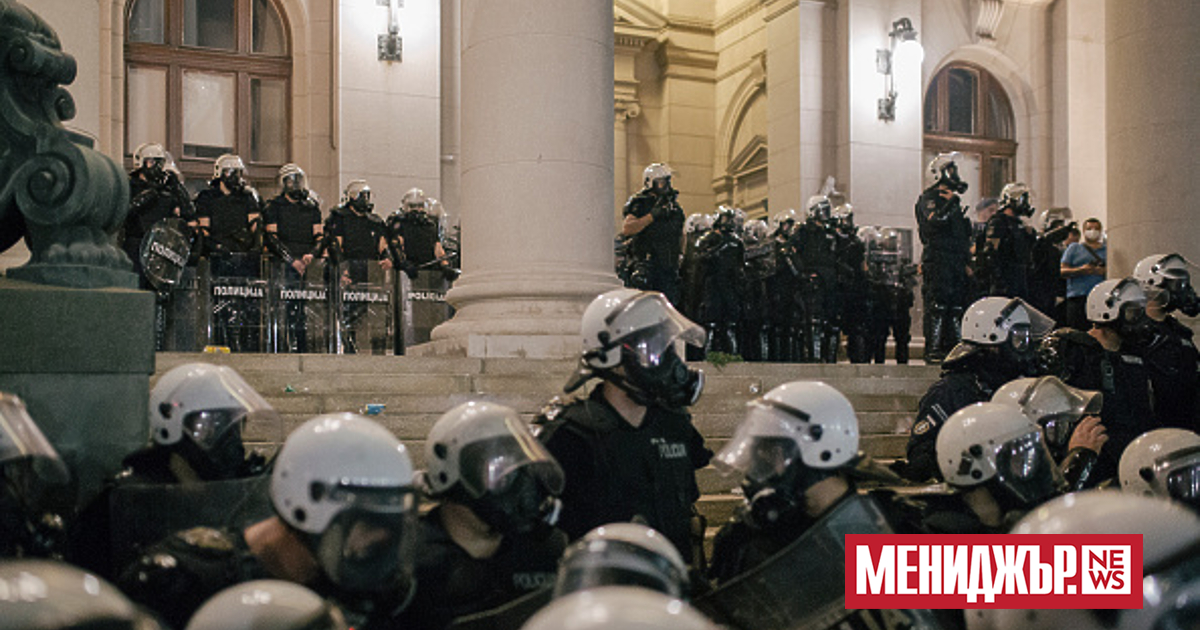 Студенти, подкрепящи опозиционната коалиция Сърбия срещу насилието“, обявиха 24-часова протестна