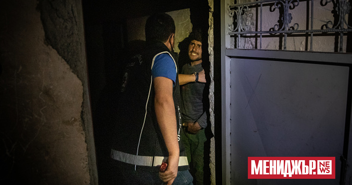 Турските власти са задържали 304 души, заподозрени във връзки с