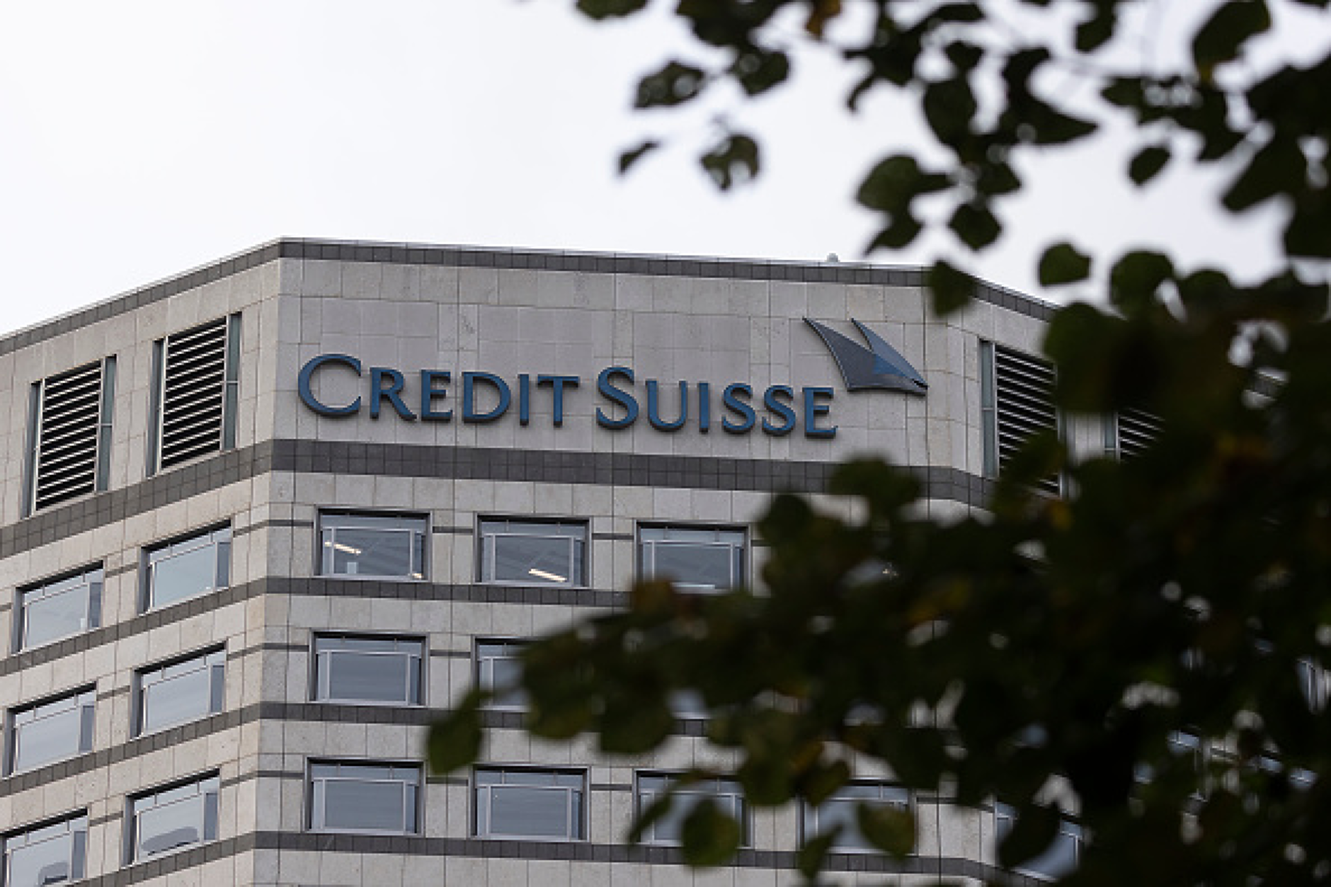 Сингапур глоби Credit Suisse с 3,9 млн. долара за нередно поведение на мениджъри