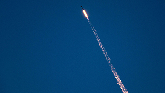 Американският телеком оператор T Mobile US обяви че SpaceX е изстреляла вчера ракета Falcon 9