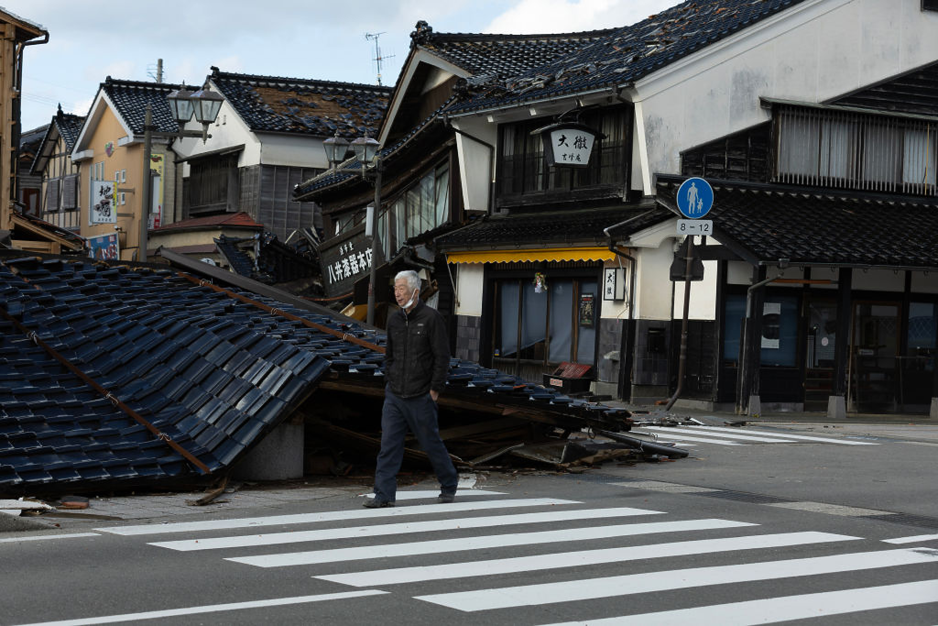 Японските фирми бързат да възобновят производството си след земетресението