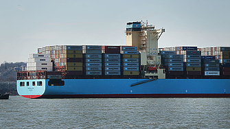 Датската мореплавателна компания Maersk обяви че е планирала няколко десетки