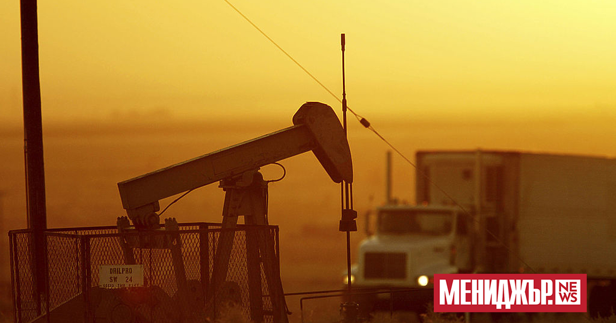 Цените на суровия петрол се понижиха над 10% през 2023