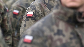 Полша поднови операцията по издирване на части от предполагаема руска