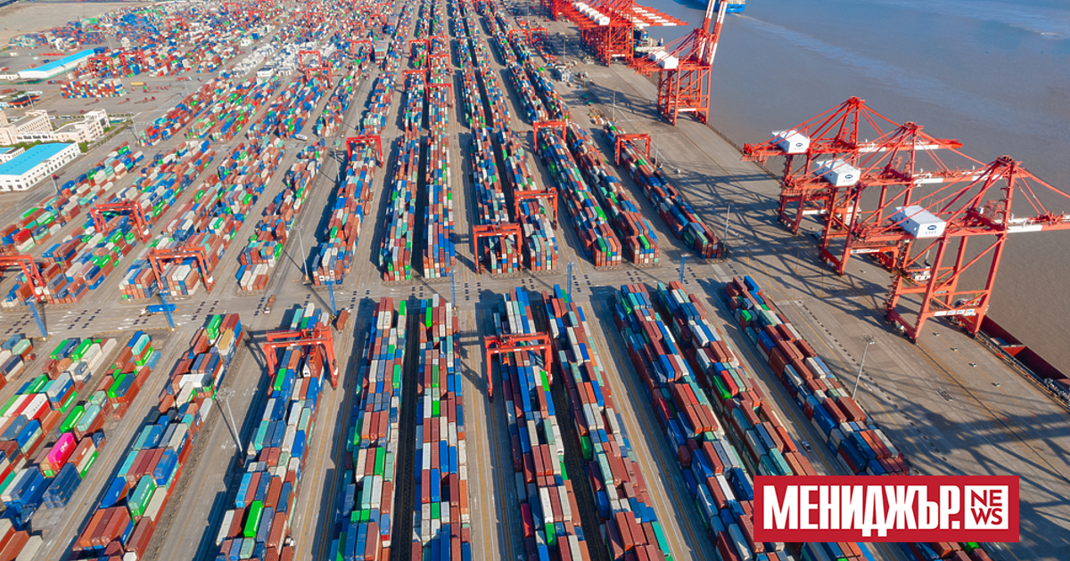 През 2023 г. над 49 милиона стандартни контейнери (TEU) са